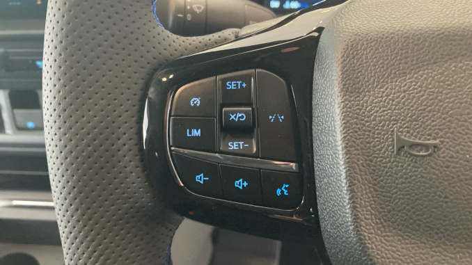 Ford Transit Custom 320 L1 Diesel Fwd 2.0 EcoBlue 170ps H1 Double Cab Van MS-RT Auto - Image 24